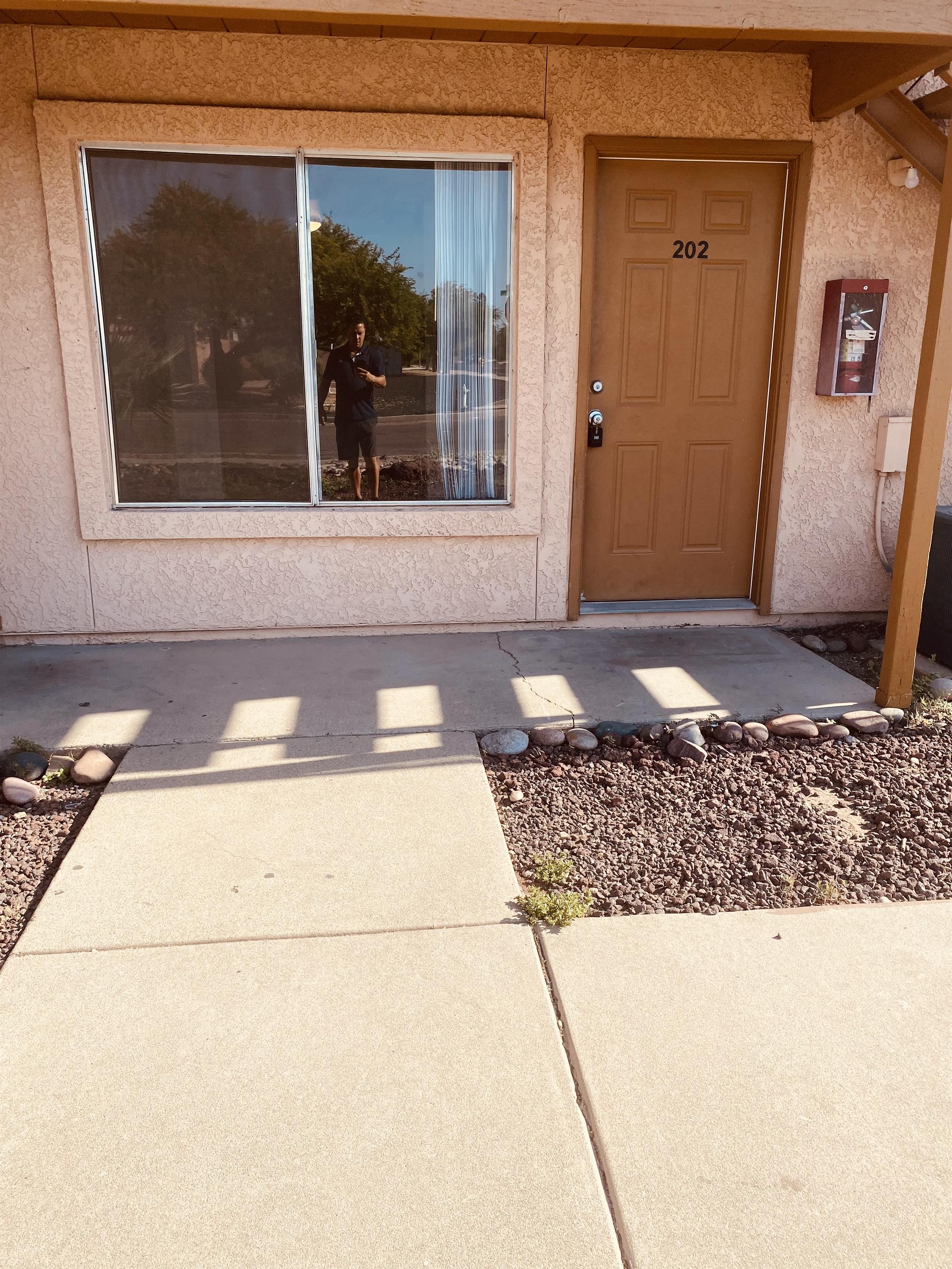 660 S. TUCSON BLVD - 202