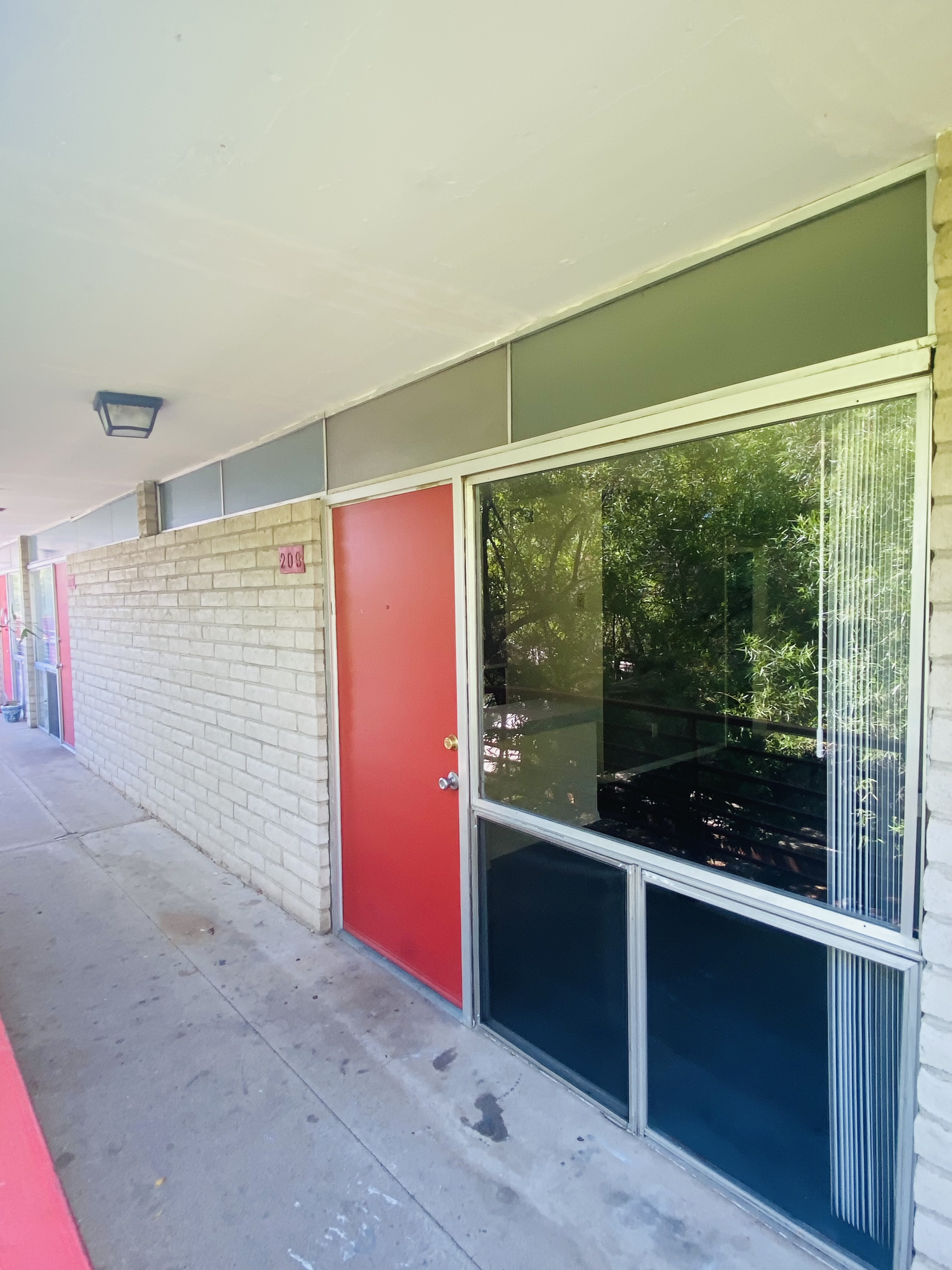 20 North Leonora Avenue - 209