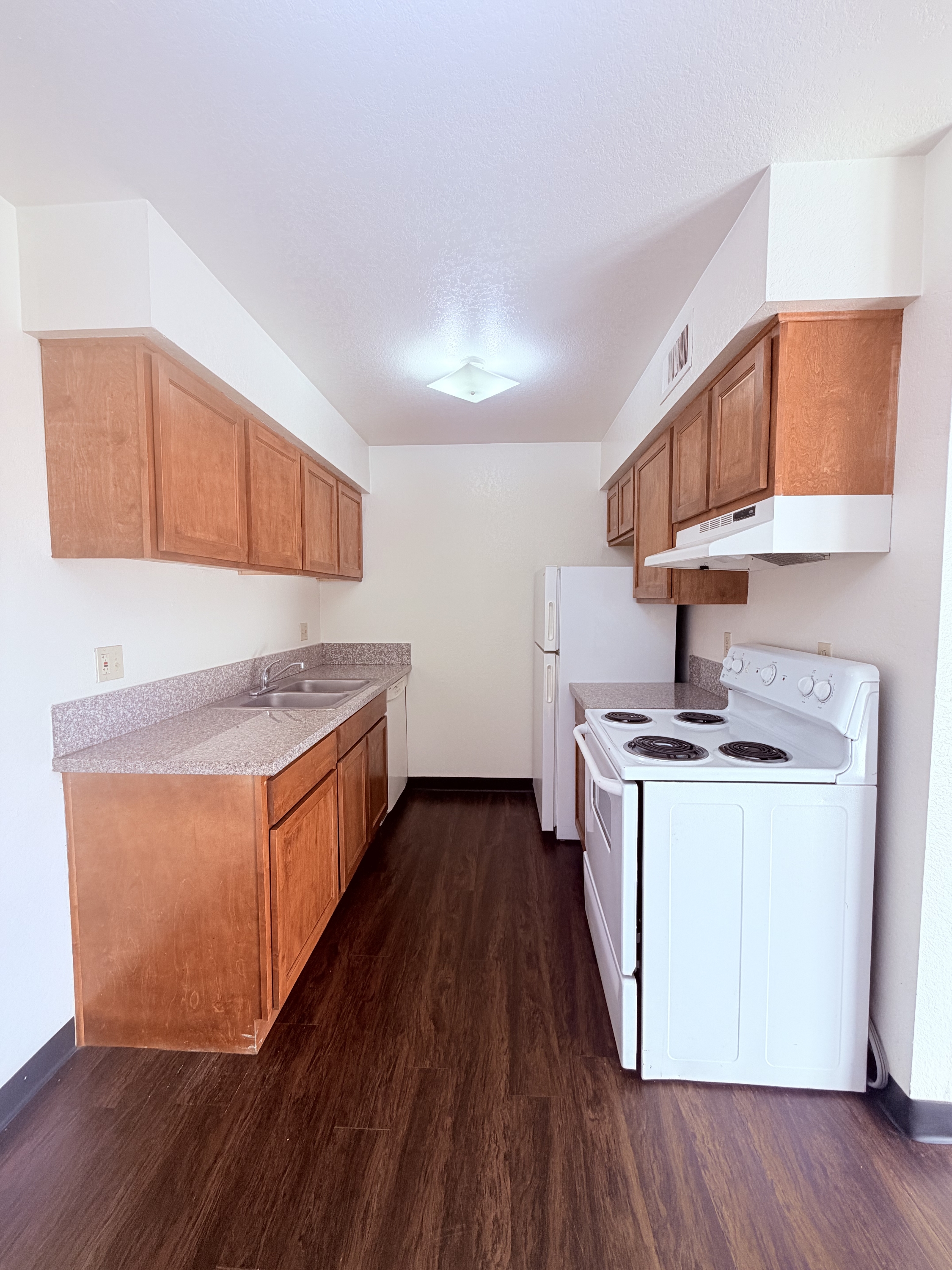 660 S. TUCSON BLVD - 212