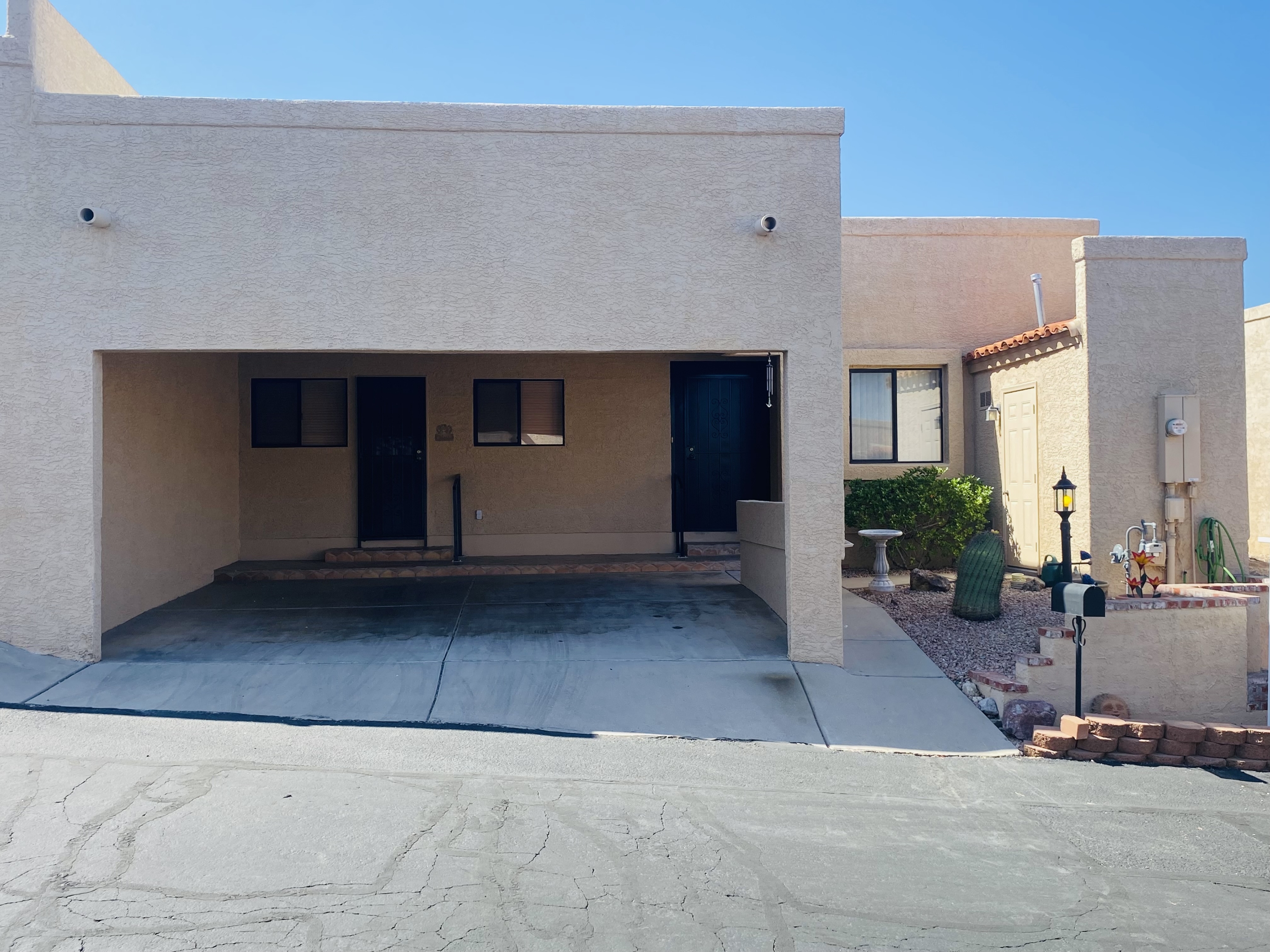236 East Calle Turquesa - 1