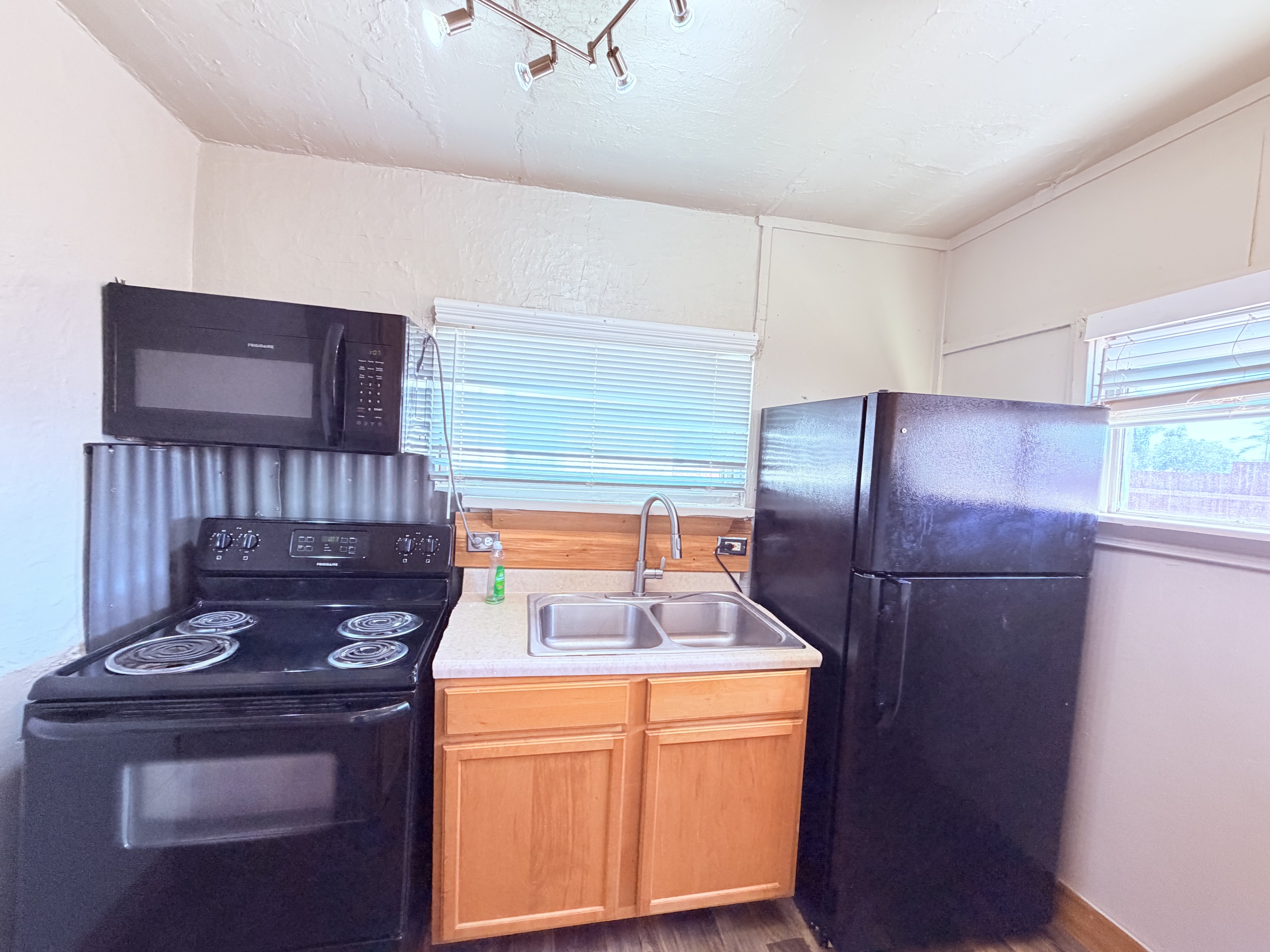 234 East 32nd Street - 7