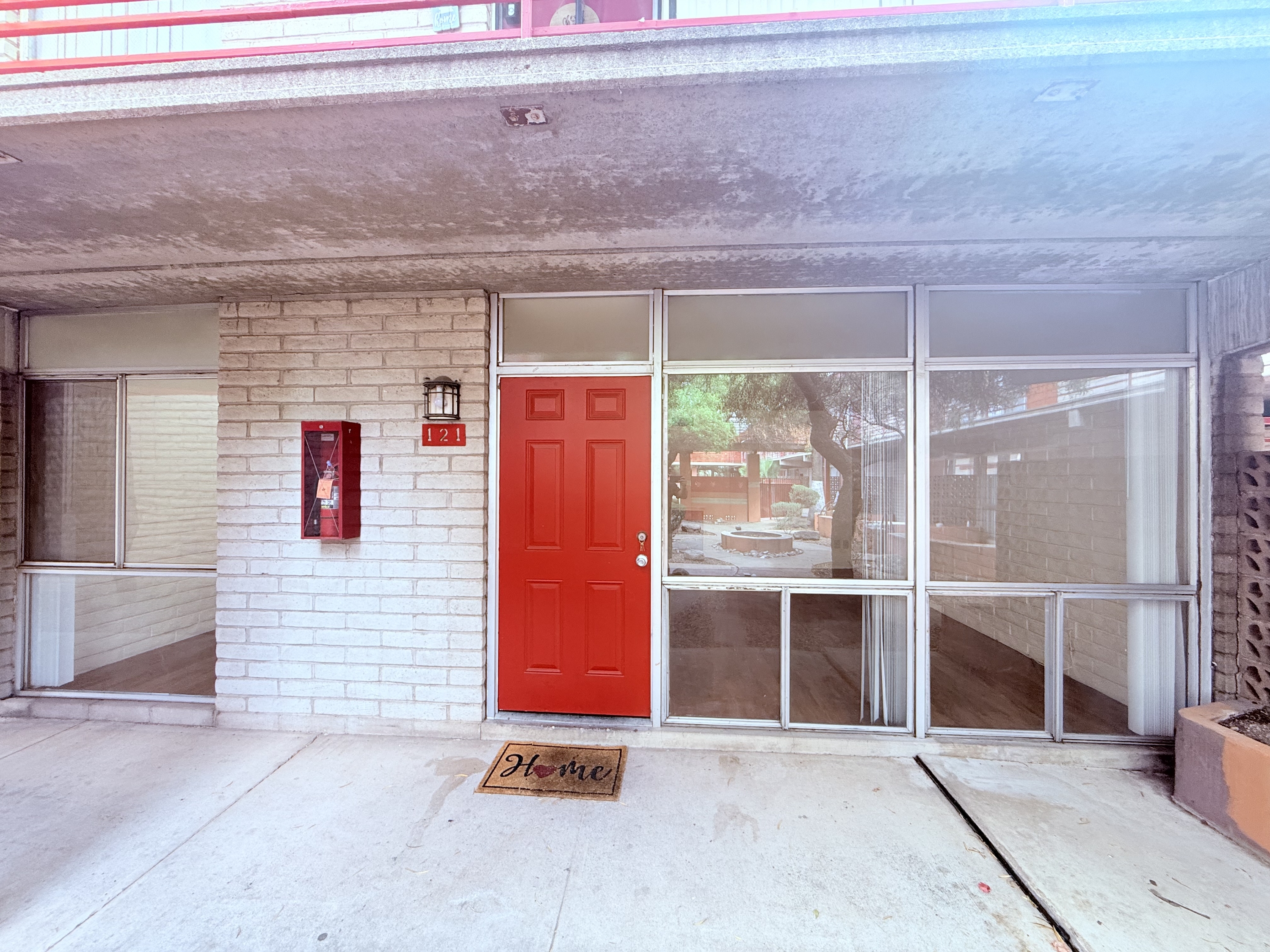 20 North Leonora Avenue - 121